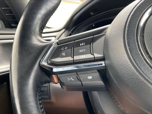 Used 2022 MAZDA CX-9 Signature image 24