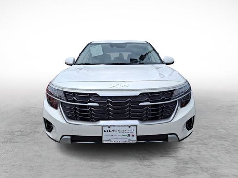New 2025 Kia Seltos LX image 2