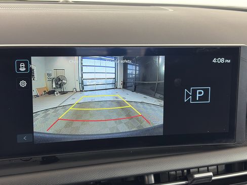 Certified 2025 Hyundai Santa Cruz SEL image 18