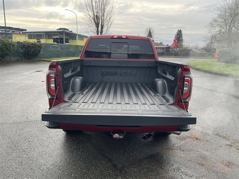 Used 2018 GMC Sierra 1500 Denali w/ Denali Ultimate Package image 25