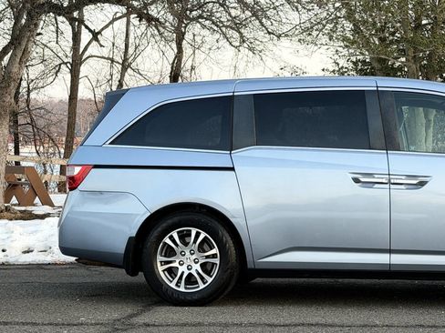 Used 2012 Honda Odyssey EX-L image 25