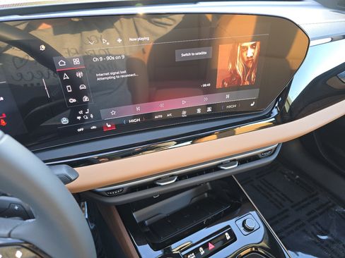 Certified 2025 Audi A5 2.0T Premium w/ Convenience Package image 40