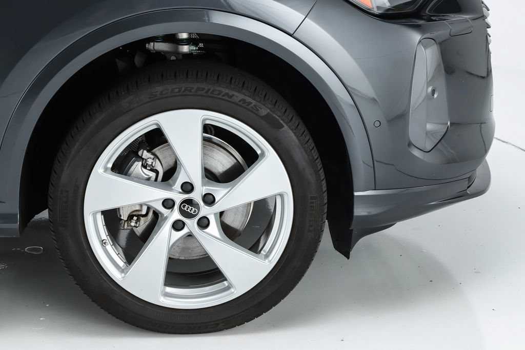 Used 2025 Audi Q5 Premium w/ Premium Plus AWD/4WD image 60