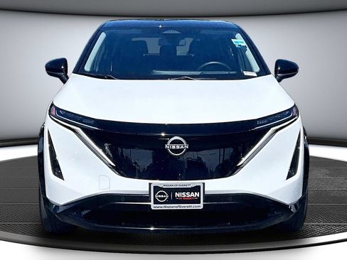 Used 2023 Nissan Ariya FWD image 2