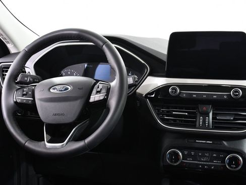 Used 2022 Ford Escape SEL image 8