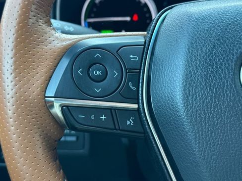 Used 2020 Toyota Avalon Limited w/ Advanced Safety Package FWD image 34