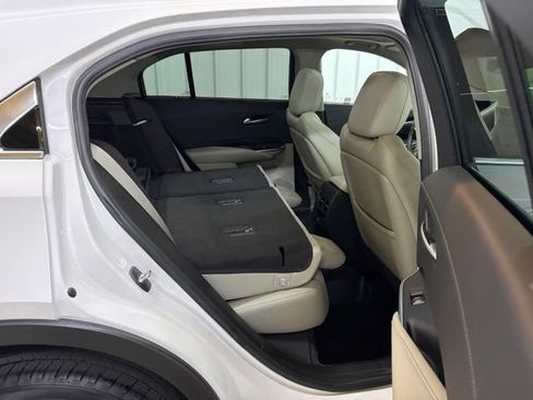 Used 2023 Cadillac XT4 Premium Luxury w/ Technology Package AWD/4WD image 17