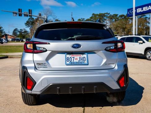 Certified 2025 Subaru Crosstrek 2.0i Premium image 5