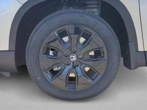 New 2026 Honda Pilot Black Edition image 10