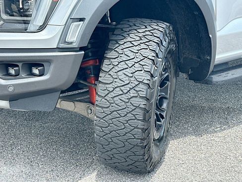 Certified 2022 Ford F150 Raptor w/ Equipment Group 801A High AWD/4WD image 25