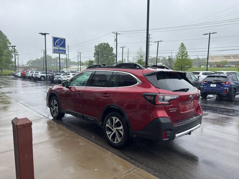 Used 2020 Subaru Outback Limited AWD/4WD image 5
