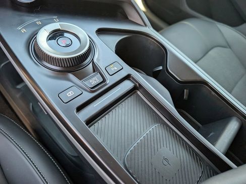 Certified 2025 Kia EV6 Light image 30