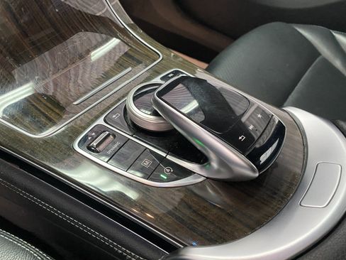 Used 2018 Mercedes-Benz GLC 300 4MATIC Coupe image 23