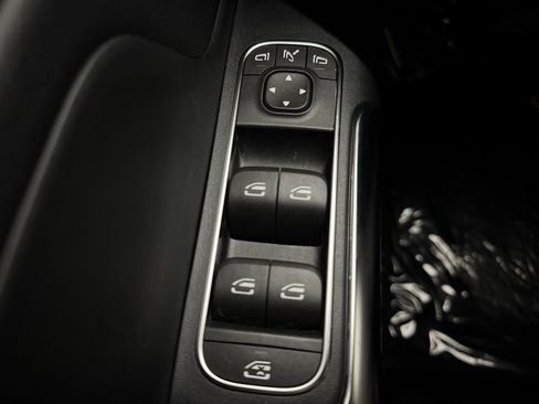 Certified 2022 Mercedes-Benz GLA 250 4MATIC image 25