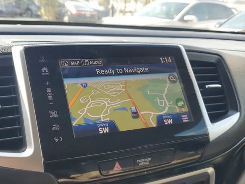 Used 2018 Honda Pilot Elite image 28