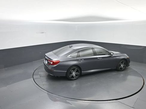 Used 2021 Honda Accord Touring image 26