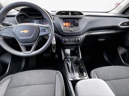 Used 2022 Chevrolet TrailBlazer LS image 7