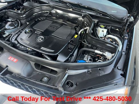 Used 2014 Mercedes-Benz GLK 350 4MATIC w/ Premium 1 Package image 16
