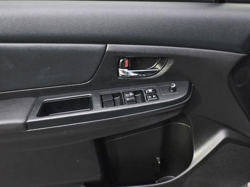 Used 2014 Subaru Impreza 2.0i Limited w/ Popular Package #2 AWD/4WD image 19