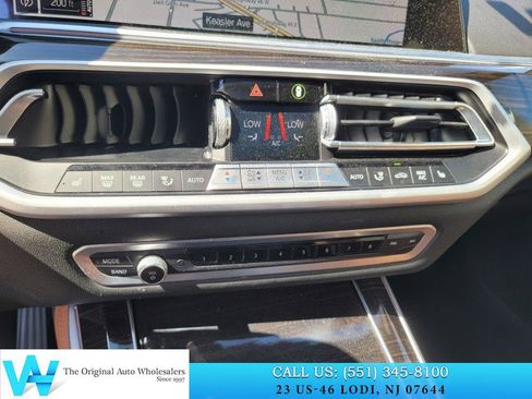 Used 2021 BMW X5 xDrive40i w/ Premium Package 2 AWD/4WD image 24