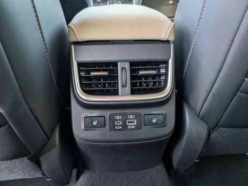 Used 2024 Subaru Outback Limited AWD/4WD image 36