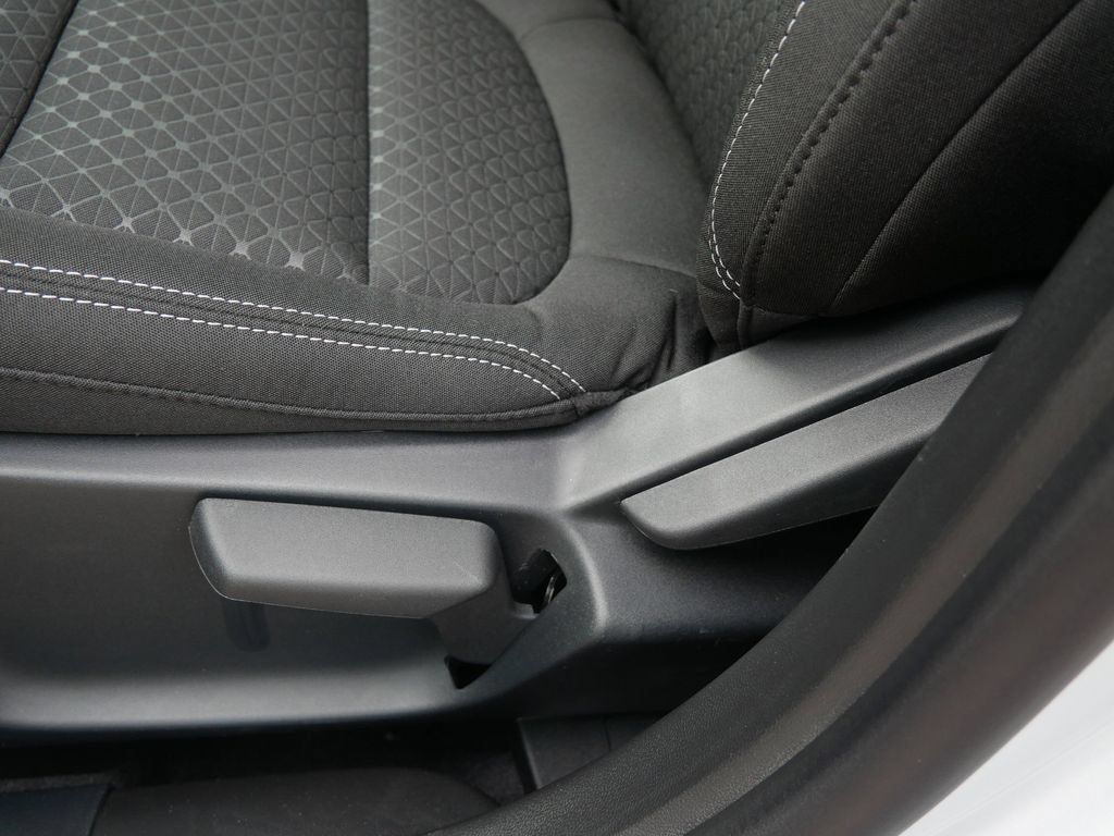 New 2026 Ford Escape Active w/ Tech Pack #1 AWD/4WD image 18