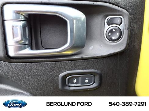 Used 2024 Jeep Wrangler Unlimited Sport AWD/4WD image 18