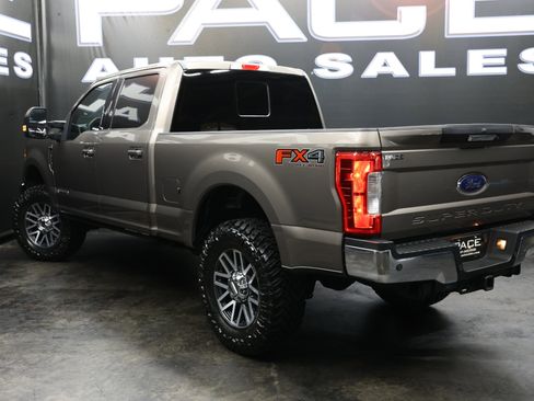 Used 2018 Ford F250 Lariat w/ Lariat Value Package image 10