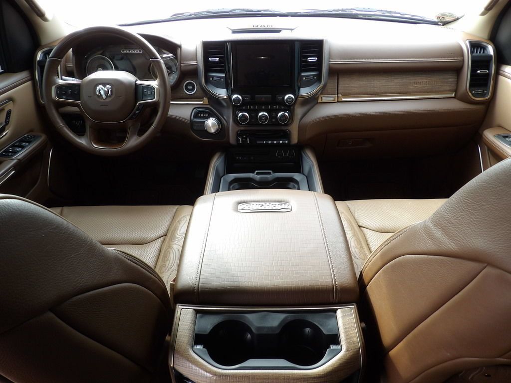 Used 2019 RAM 1500 Limited RWD image 34