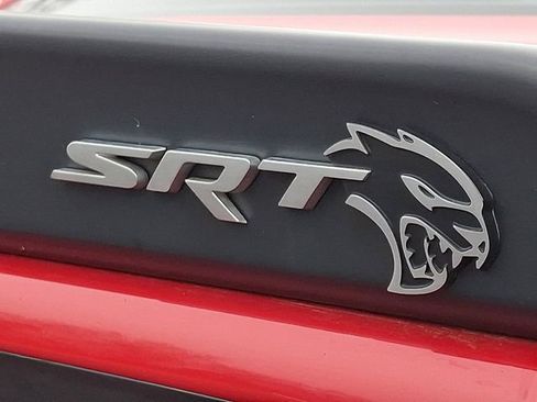 Used 2016 Dodge Challenger SRT Hellcat image 31