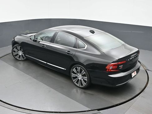 Used 2023 Volvo S90 B6 Ultimate w/ Protection Package Premier AWD/4WD image 34