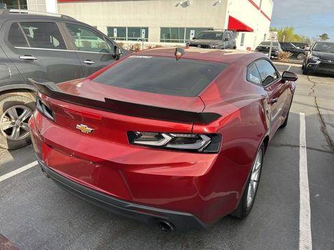 Used 2018 Chevrolet Camaro LT image 5