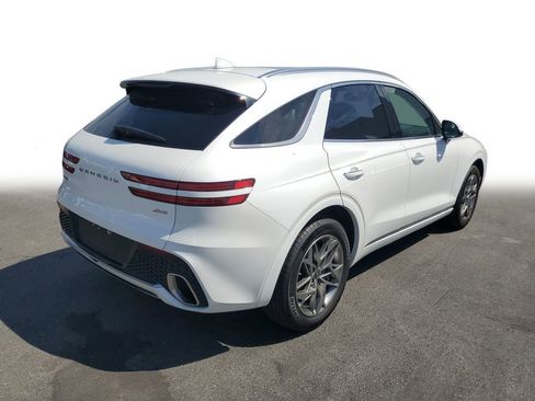 Used 2025 Genesis GV70 2.5T w/ Select Package AWD/4WD image 7