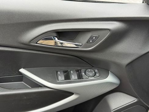 New 2026 Chevrolet Trax RS w/ Driver Confidence Package FWD image 12