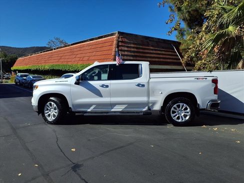 Used 2022 Chevrolet Silverado 1500 LTZ w/ LTZ Convenience Package II image 3