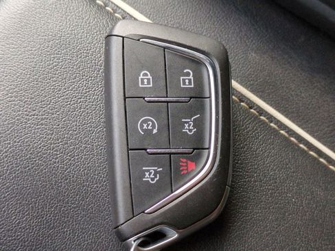 Used 2021 Cadillac Escalade Sport w/ Driver Assist Tech Package image 31