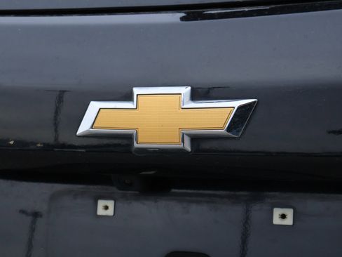 Used 2024 Chevrolet Equinox LT image 17