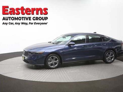 Used 2023 Honda Accord EX image 59