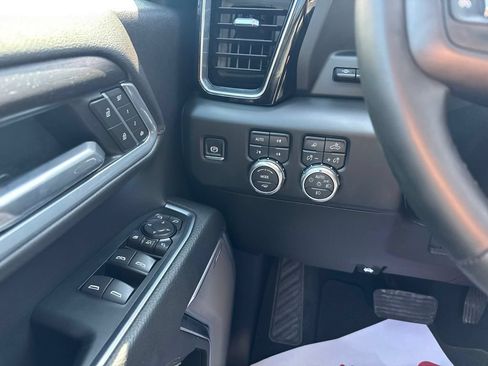 Used 2026 GMC Sierra 2500 Denali w/ Denali Reserve Package AWD/4WD image 15
