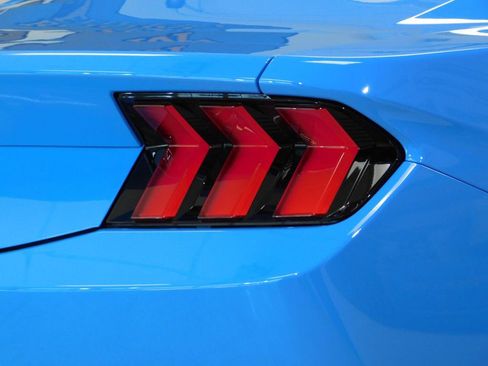 Used 2025 Ford Mustang GT RWD image 86