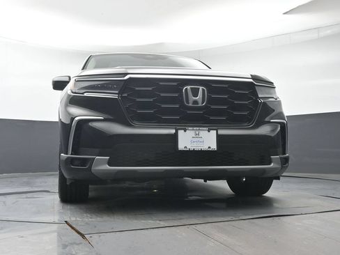 Used 2023 Honda Pilot Touring image 39