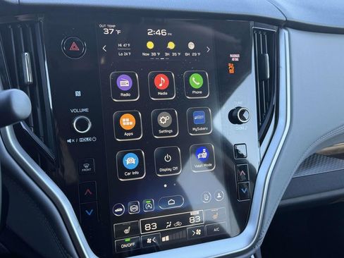 Used 2025 Subaru Outback Premium image 22