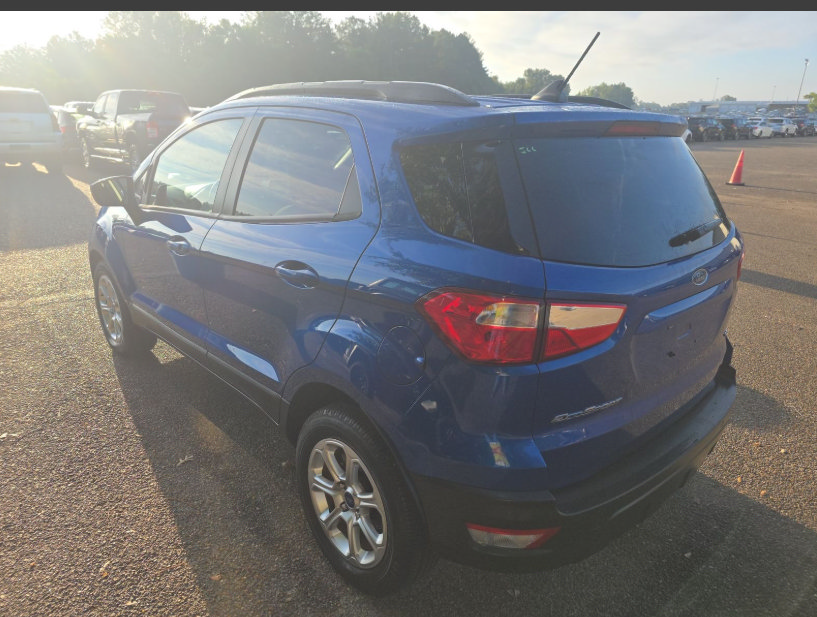 Used 2021 Ford EcoSport SE w/ SE Convenience Package FWD image 3