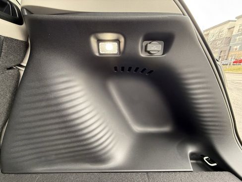 New 2026 Honda HR-V EX-L image 33