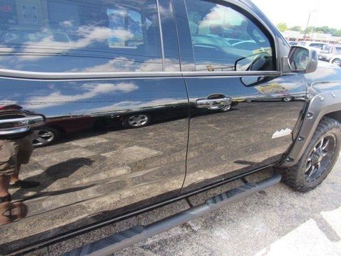 Used 2015 Chevrolet Silverado 1500 High Country w/ High Country Premium Package AWD/4WD image 18