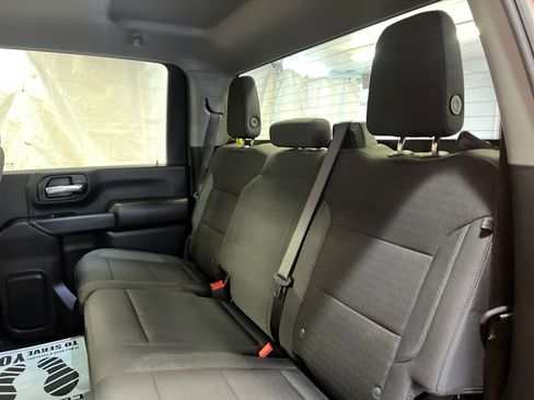 Used 2024 Chevrolet Silverado 2500 Custom w/ Custom Value Package image 43