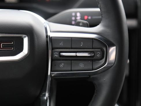 Used 2024 GMC Acadia Elevation w/ Luxury Package image 11