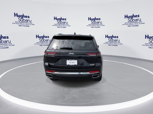 Used 2023 Jeep Grand Cherokee Overland w/ Luxury Tech Group IV AWD/4WD image 9