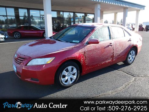 Used 2007 Toyota Camry LE image 1