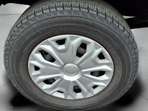 Used 2024 Ford Transit 250 Low Roof w/ Exterior Upgrade Package RWD image 9